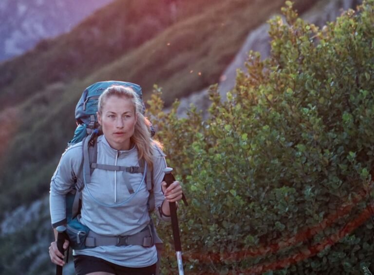 10 Health Benefits Of Hiking – Backed By Research and Statistics